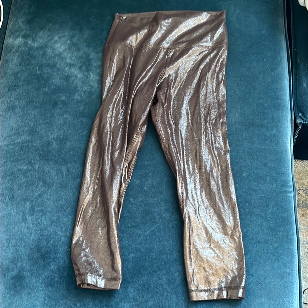 Lululemon sparkling metallic Shimmering Brown maroon Leggings